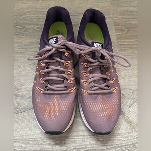 💜NIKE WOMEN’S ZOOM PEGASUS 33 PRETTY PURPLE SNEAKER~SIZE 10.5